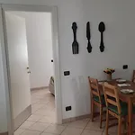 Sara - View, Garden & Private Parking Villa *