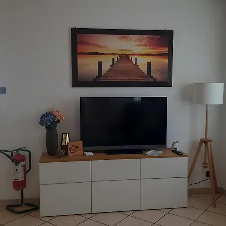 Sara - View, Garden & Private Parking Lecco