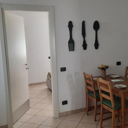 Sara - View, Garden & Private Parking Villa *