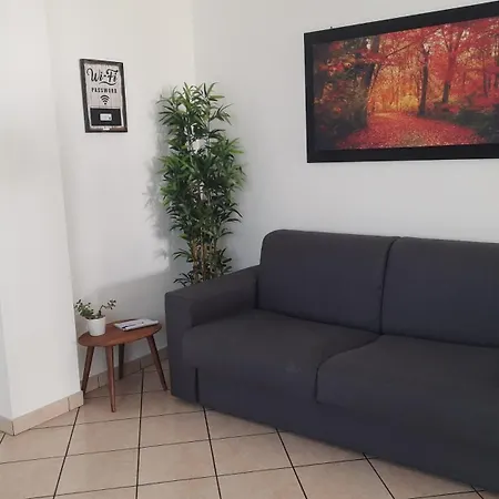 Sara - View, Garden & Private Parking
