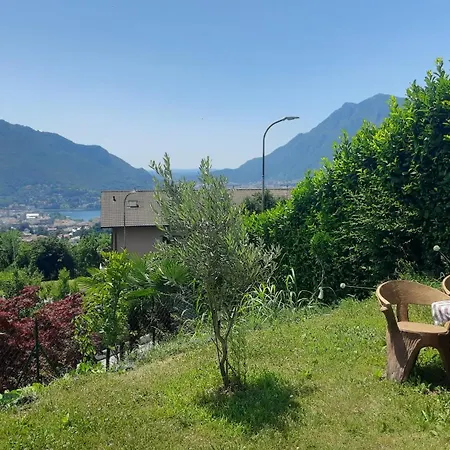 Sara - View, Garden & Private Parking
