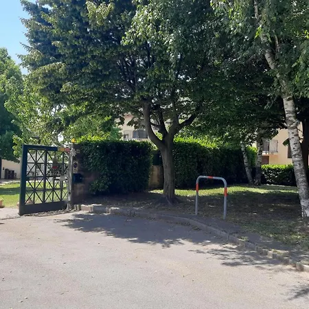 Sara - View, Garden & Private Parking Lecco