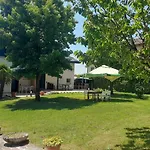 Villa Sara - View, Garden & Private Parking
